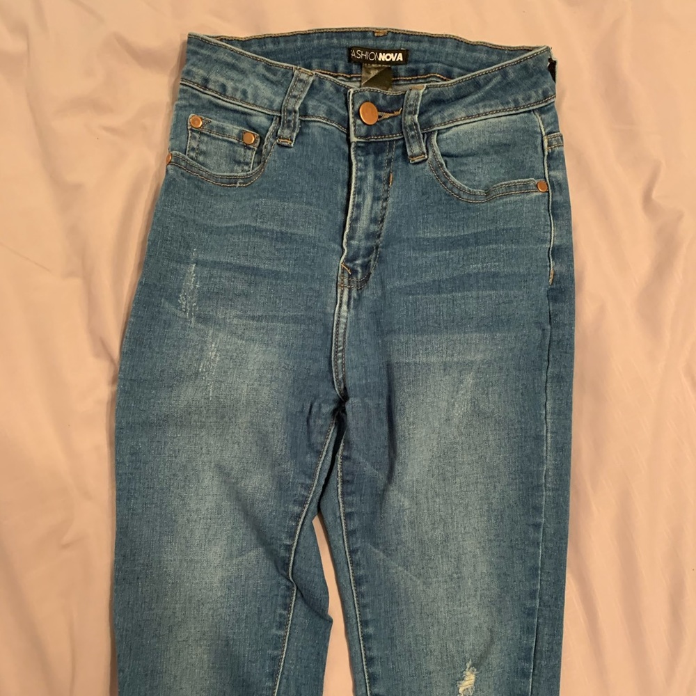 Fashion Nova high waisted skinny jeans